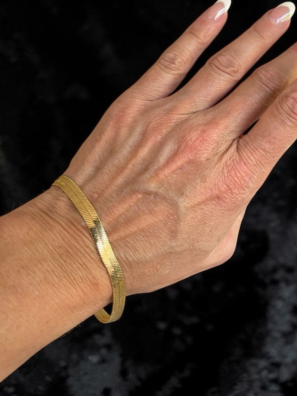 Vintage OG Gold Tone Herringbone Snake Chain Bracelet 8"